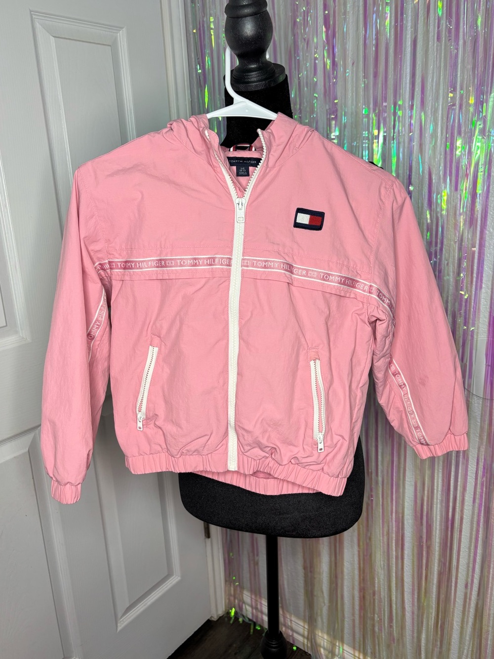 Tommy Hilfiger Kids Pink Hooded Rain Jacket Well Made & Cute Details Waterproof